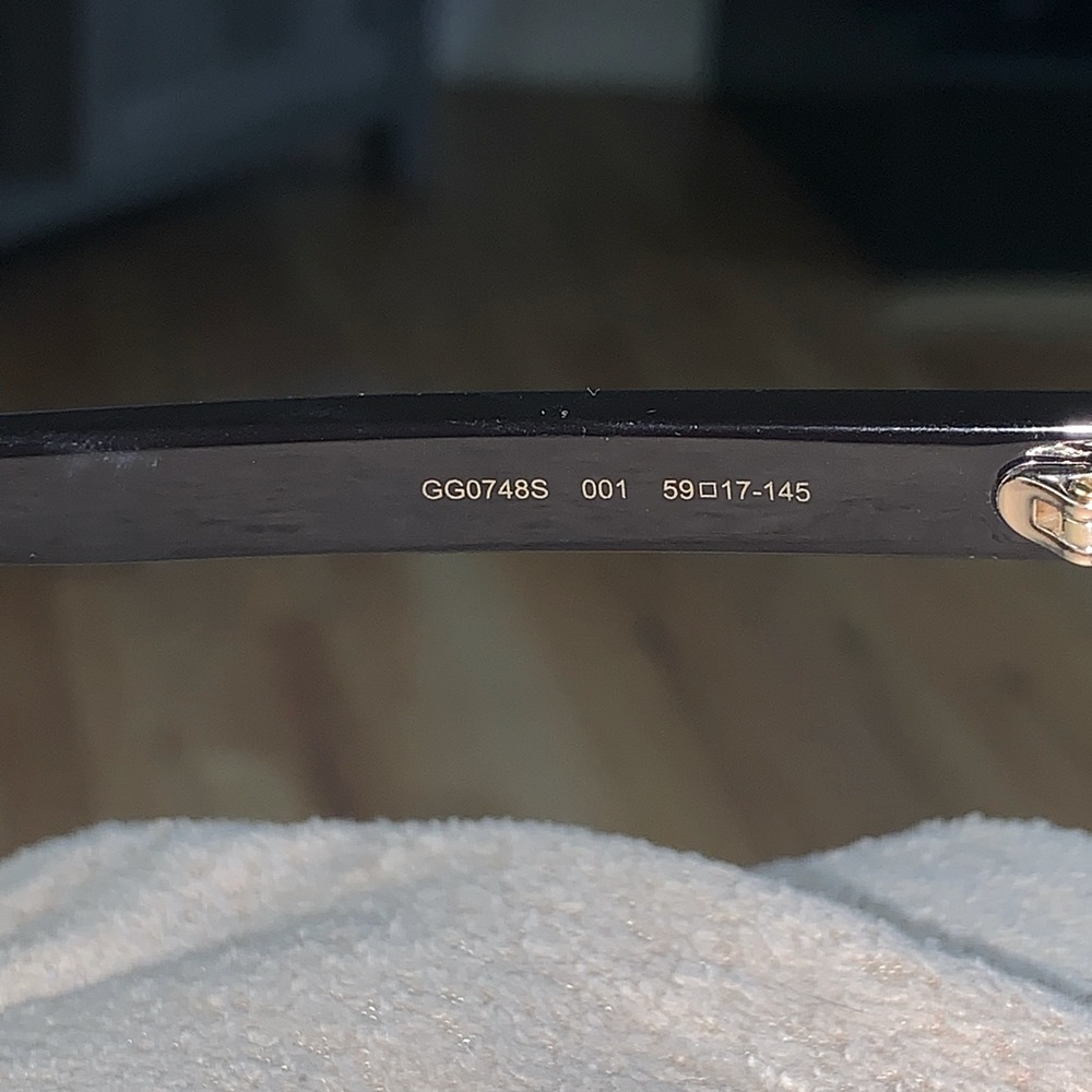 Men’s Gucci GG0748s Sunglasses - Picture 3 of 5